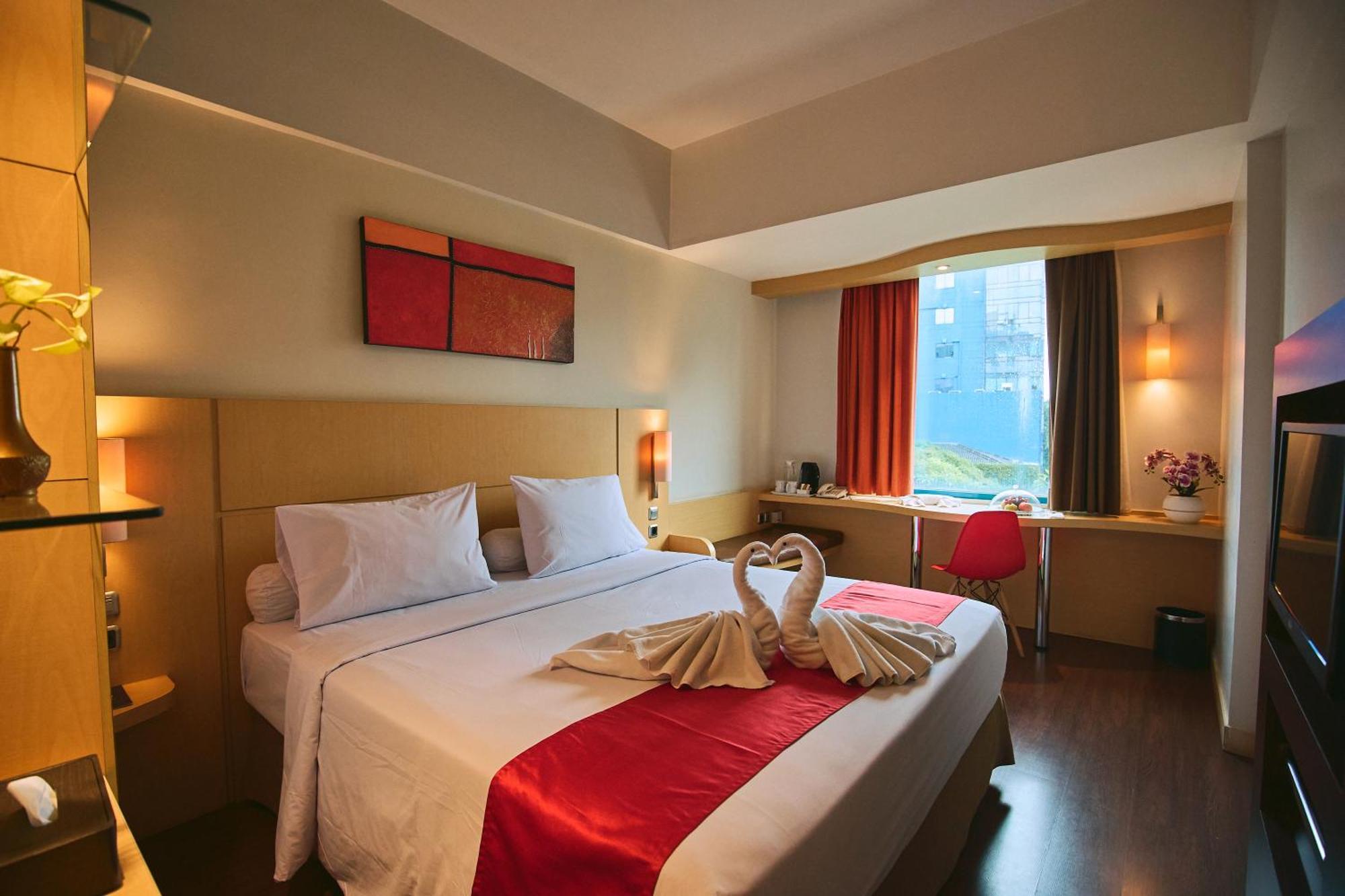 Hotel Horison Arcadia Wahid Hasyim à Jakarta Extérieur photo