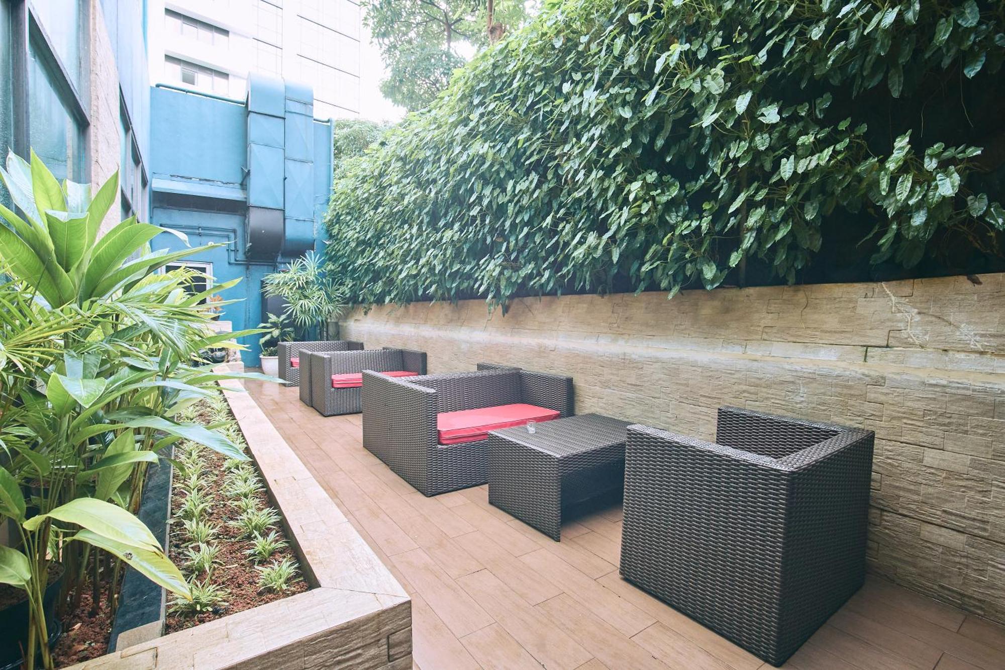 Hotel Horison Arcadia Wahid Hasyim à Jakarta Extérieur photo